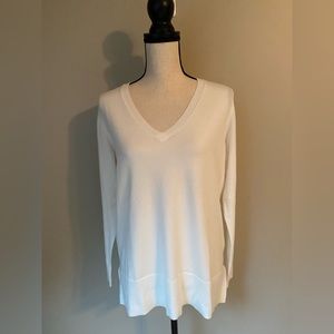 Maison Jules Tunic Length V-Neck Sweater | Women's Sz M